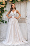 A Line Gola em V Champagne Tule Vestido de Noiva com Renda