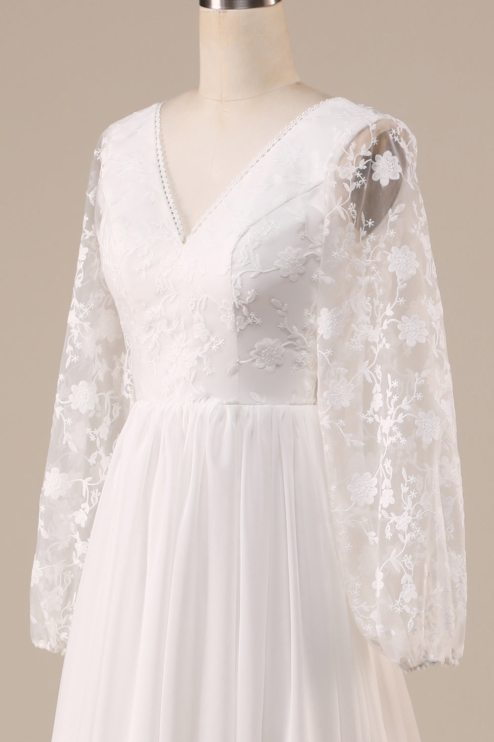 Marfim Chiffon varredura trem Boho vestido de noiva com renda