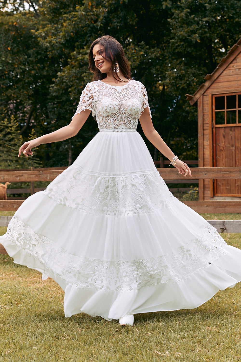 Marfim mangas curtas Boho Chiffon vestido de noiva com renda