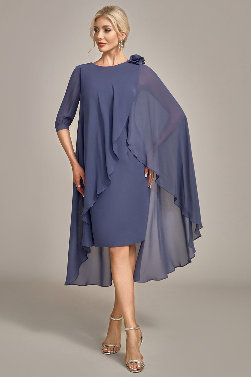 Bainha Scoop frisado até o joelho Chiffon mãe do vestido da noiva