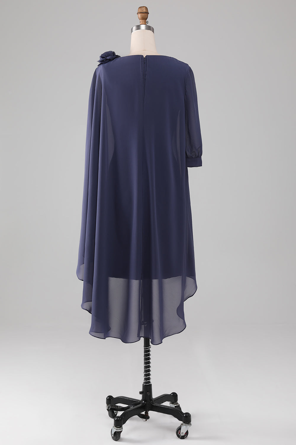 Bainha Scoop frisado até o joelho Chiffon mãe do vestido da noiva