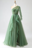 Vestidos de baile longos de um ombro verde escuro com mangas compridas