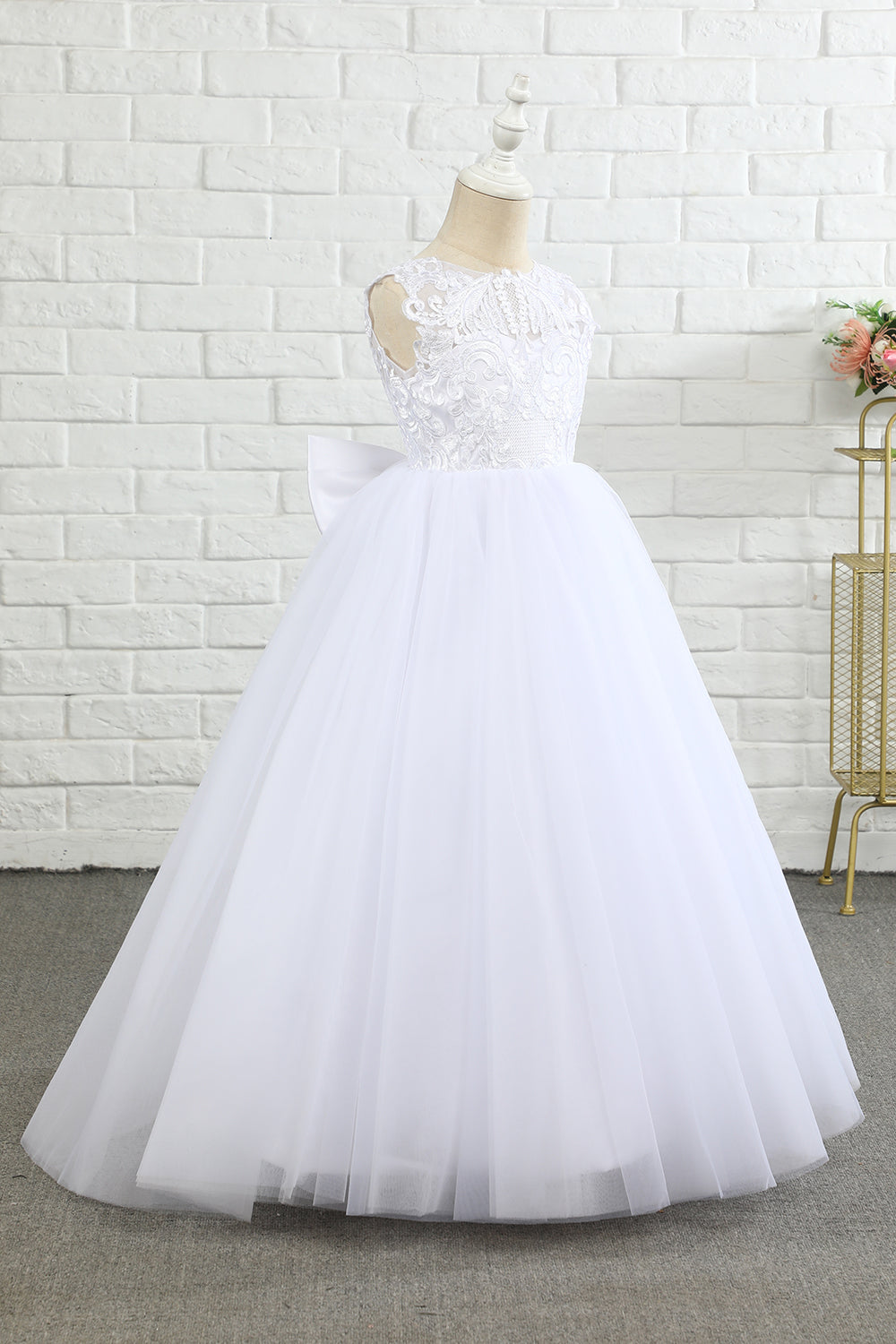 Vestido de menina flor sem mangas branca com arco