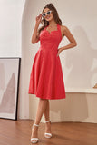 Vestido vermelho de bolinhas halter dos anos 50