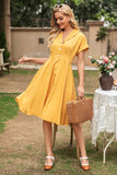 Elegante vestido vintage amarelo v pescoço