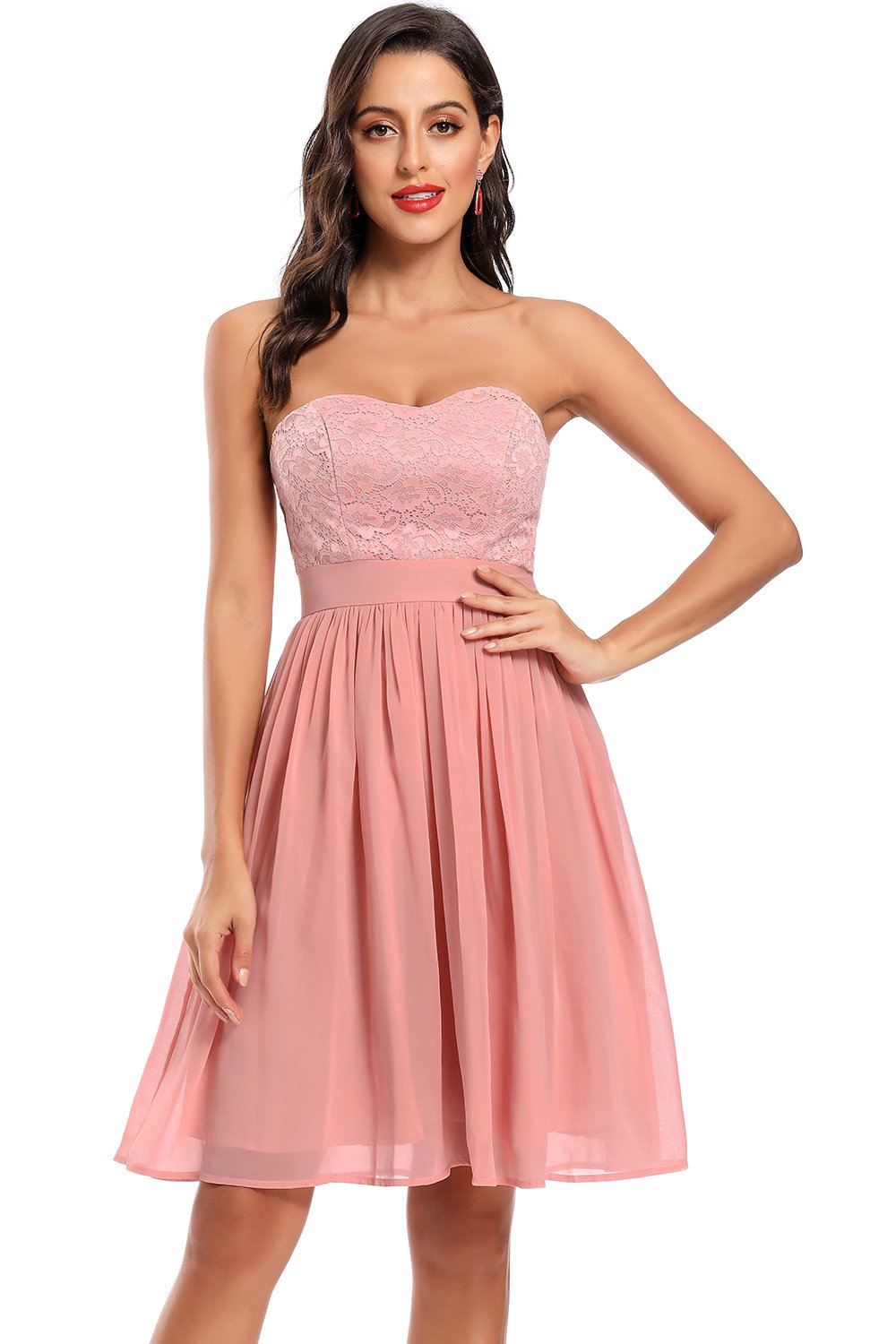 Bonito um vestido de festa de festa de namorado de linha