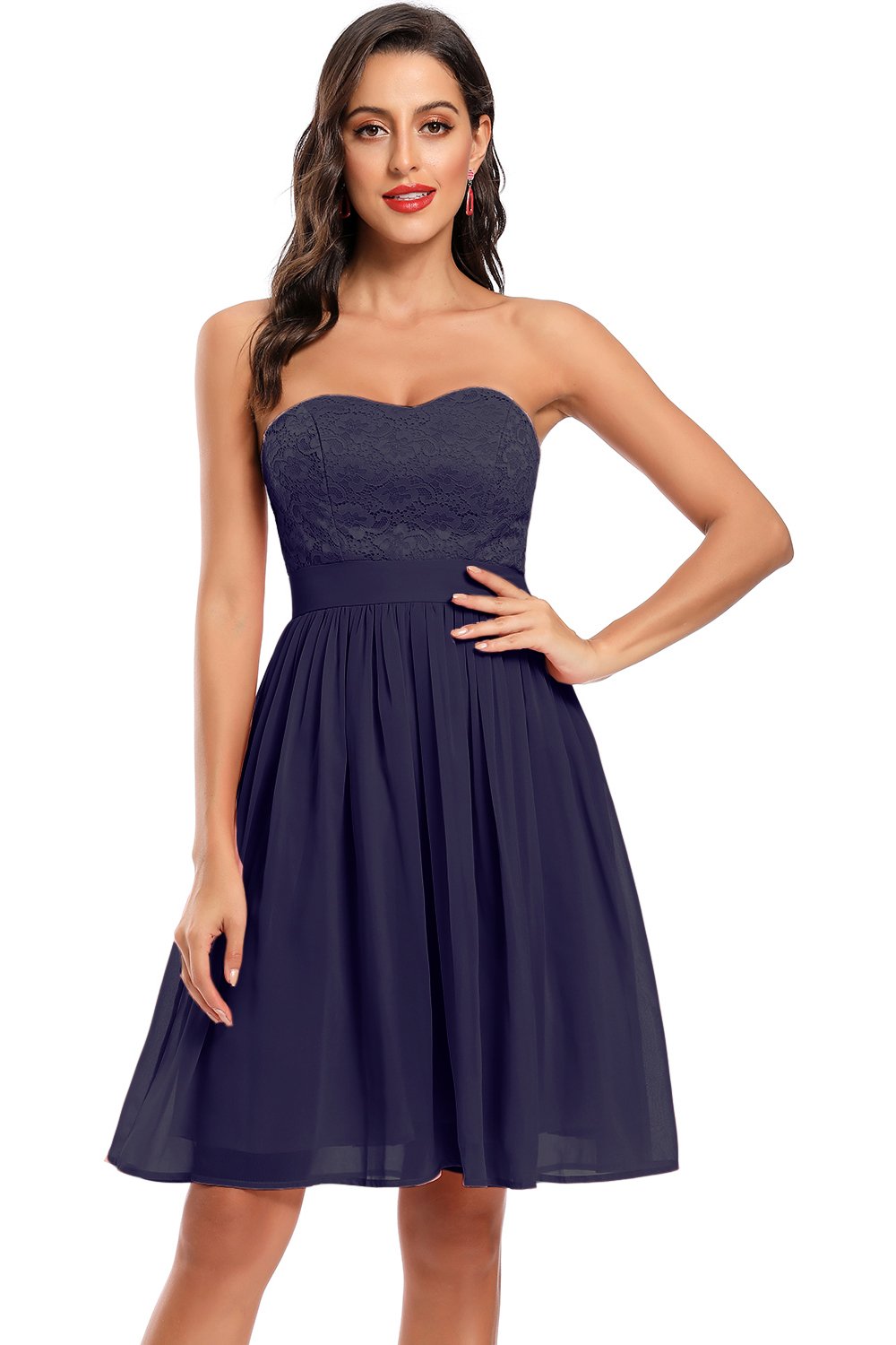 Bonito um vestido de festa de festa de namorado de linha