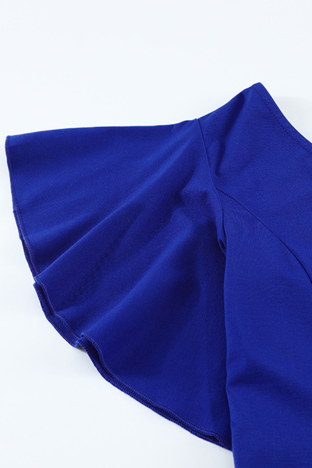 Vestido de festa simples vermelho com mangas de boné