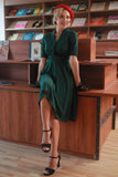 Vestido de 1950 vintage verde escuro com mangas