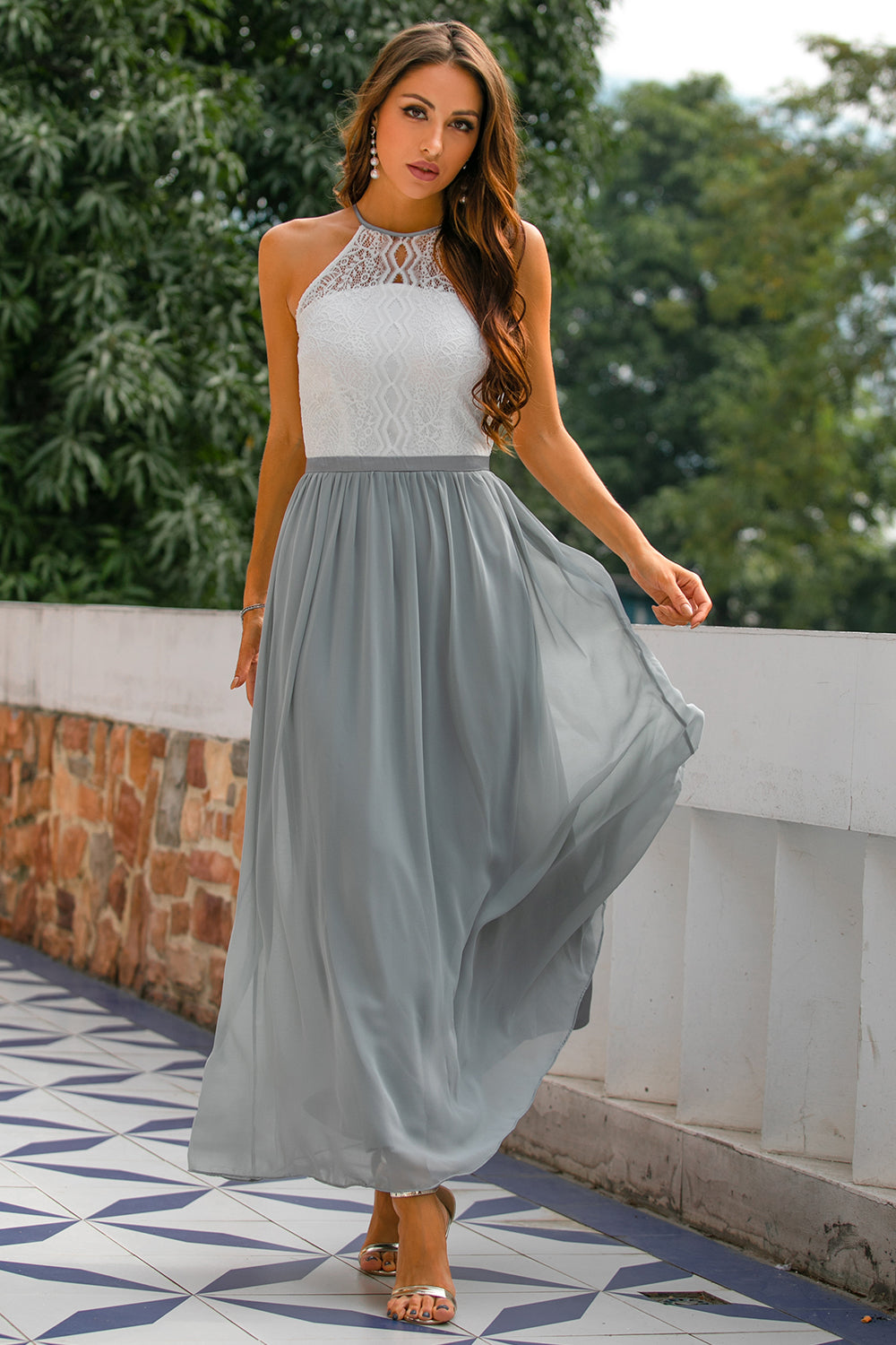 Vestido Longo Cinza Costas Abertas