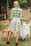 Vestido de xadrez de estilo retrô com buraco de fechadura