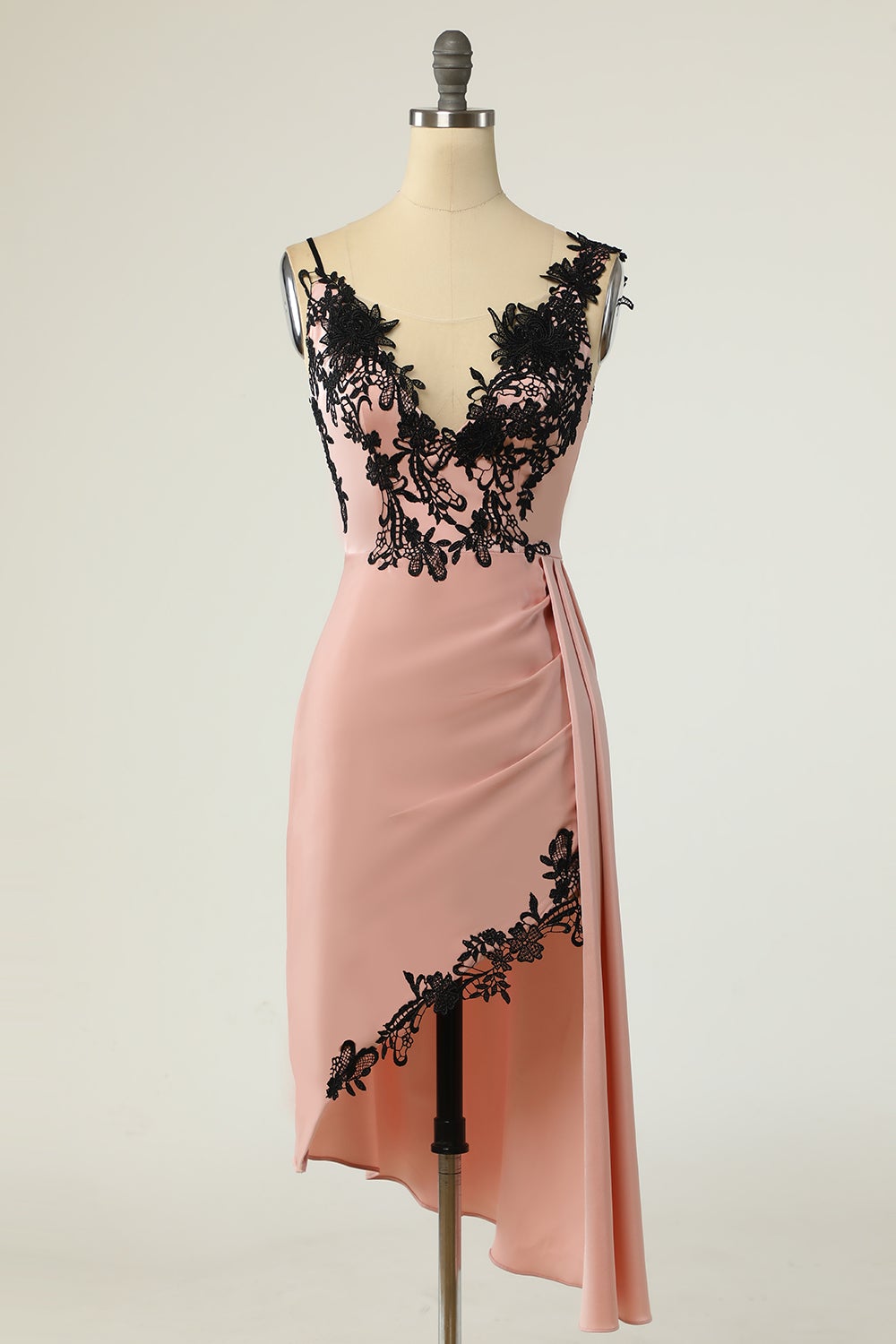 Vestido de festa de joelho nud de pescoço preto de baia preta