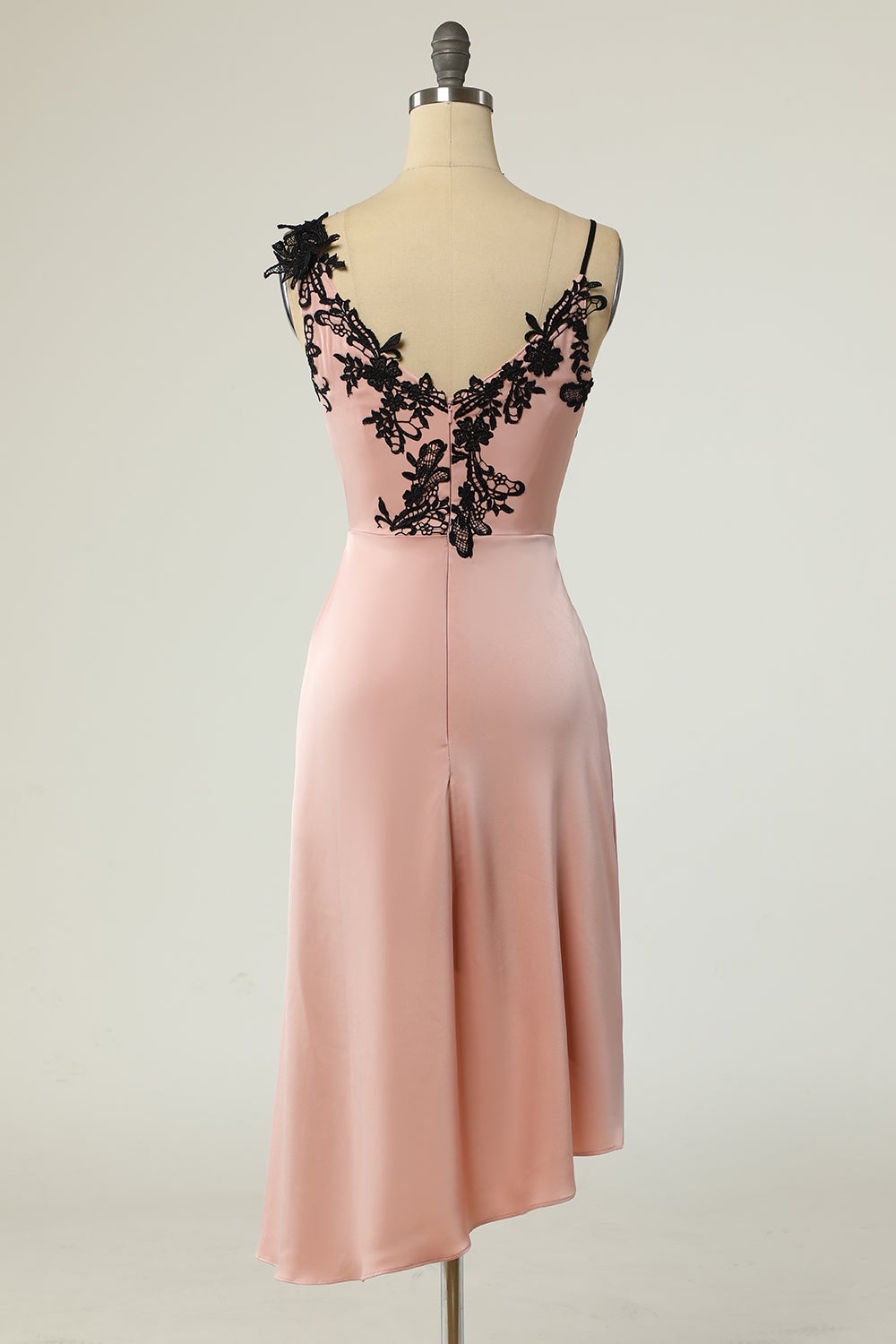 Vestido de festa de joelho nud de pescoço preto de baia preta