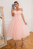 Vestido de baile de corações de ombro rosa fora do ombro