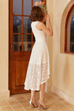 Vestido de festa branco alto baixo com renda sem mangas