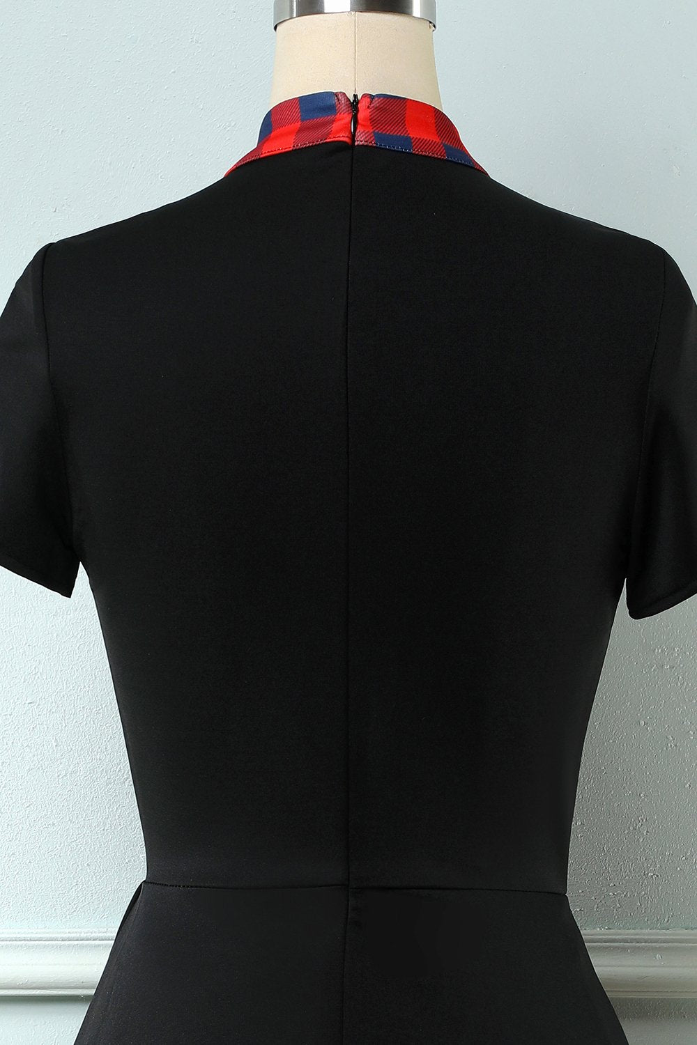 Vestido preto plaid swing 1950s