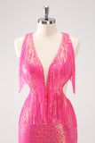 Sparkly Fuchsia V-Neck Backless Tight Homecoming Vestido com Tassel