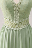 Vestido de dama de honra floral babado verde com renda