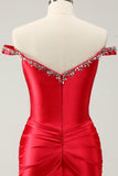 Glitter vermelho frisado fora do ombro cetim apertado homecoming vestido