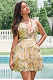 Sparkly Gold A Line Halter Tiered Backless Short Homecoming Dress com Sequins