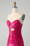 Chic Fuchsia Strapless Keyhole plissado apertado Homecoming Dress