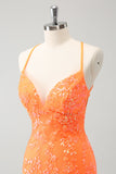 Sparkly Orange Lace-Up Back Tight Short Homecoming Dress com lantejoulas