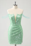 Verde brilhante fora do ombro Ruched Tight Homecoming Dress com Sequins