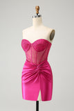 Sparkly Fuchsia Tight Beaded Corset Strapless Homecoming Vestido