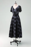Vestido de Coro Midi de Mangas Curtas em Renda Preto