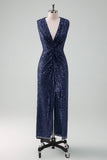 Vestido de coro franzido de lantejoulas azul-marinho brilhante com fenda