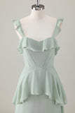 Verde claro A-Line Ruffle Tiered Chiffon Corset Long Bridesmaid Dress