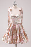 Prata Ajustável Correias A-Line Short Metallic Homecoming Dress com Folhos