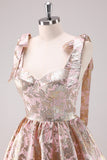 Prata Ajustável Correias A-Line Short Metallic Homecoming Dress com Folhos