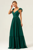 Verde escuro Uma linha V-neck Ruched Chiffon longo vestido de dama de honra