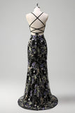 Vestido de baile longo de finalistas com alças finas de sereia verde claro e brilhante