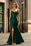 Vestido de Baile Longo, Sereia Verde Escuro Brilhante, com Missangas e Abertura