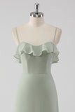 Dusty Sage Sheath babado espaguete alças vestido de dama de honra