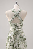 Vestido Comprido Verde Floral com Decote Halter e Linha-A para Damas de Honor