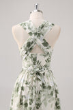 Vestido Comprido Verde de Linha-A com Decote em V e Estampado Floral para Damas de Honor