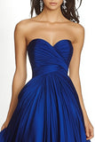 Royal Blue plissado assimétrico Chiffon Strapless Maxi A Line Formal Dress