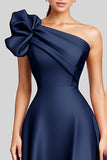 Navy A-Line babado um ombro cetim longo vestido formal