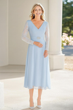 Renda Chiffon Sky Blue Uma Linha V Pescoço Chá Comprimento Mãe do Vestido da Noiva com Belted