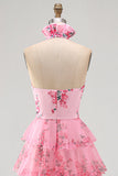 Blush de gola halter recortado em chiffon, vestido comprido com folhos e flor 3D