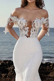 Romântico Ivory Lace Applique fora do ombro tule sereia vestido de noiva com trem da corte
