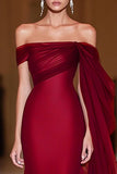 Vestido de Cerimónia Comprido com Ombro a Ombro em cor de Cabernet e Capa