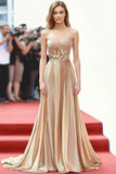 Champagne Metallic Sweetheart Um Vestido de Gala Linha