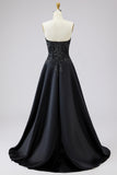 Vestido de Baile Longo Preto Sem Alças Linha-A Apliques e Fenda