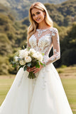 Vestido de Noiva Mangas Compridas Marfim Linha-A Renda Appliqued