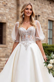 Vestidos de Noiva Marfim Linha-A Longo Apliques Cetim