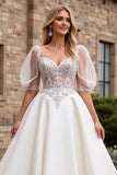 Vestidos de Noiva Marfim Linha-A Longo Apliques Cetim